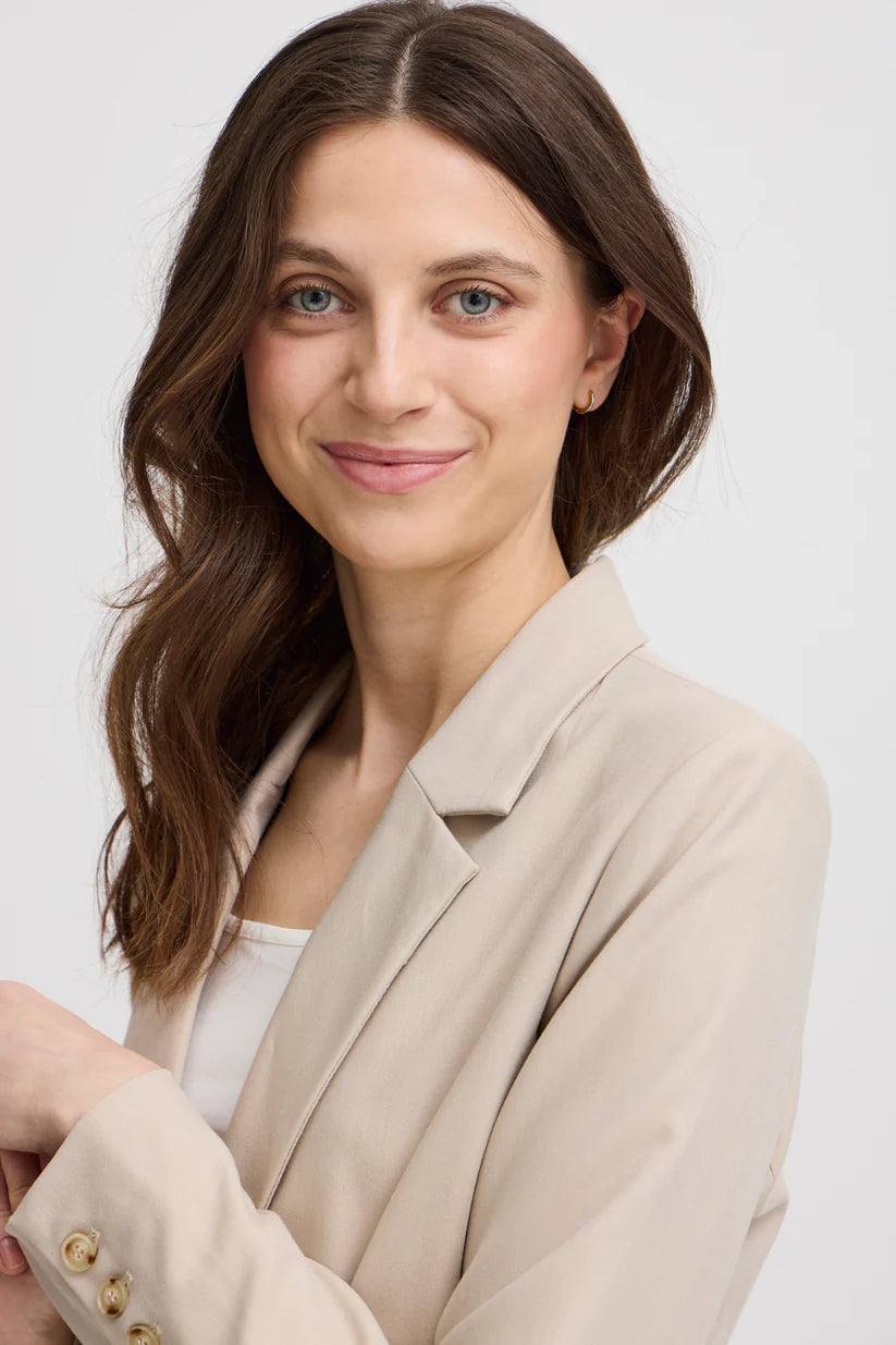 ABIGAIL Blazer, Fransa