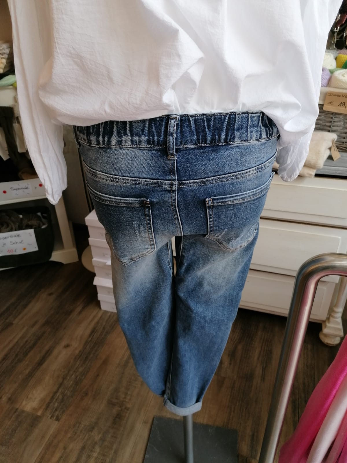 Hose 2 Knöpfe mit Gummizug