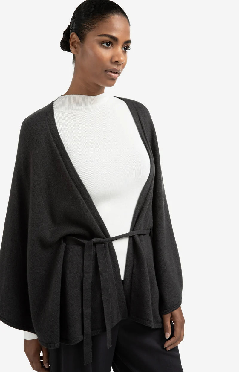 Gestrickter Poncho mit Bindegürtel, YAYA