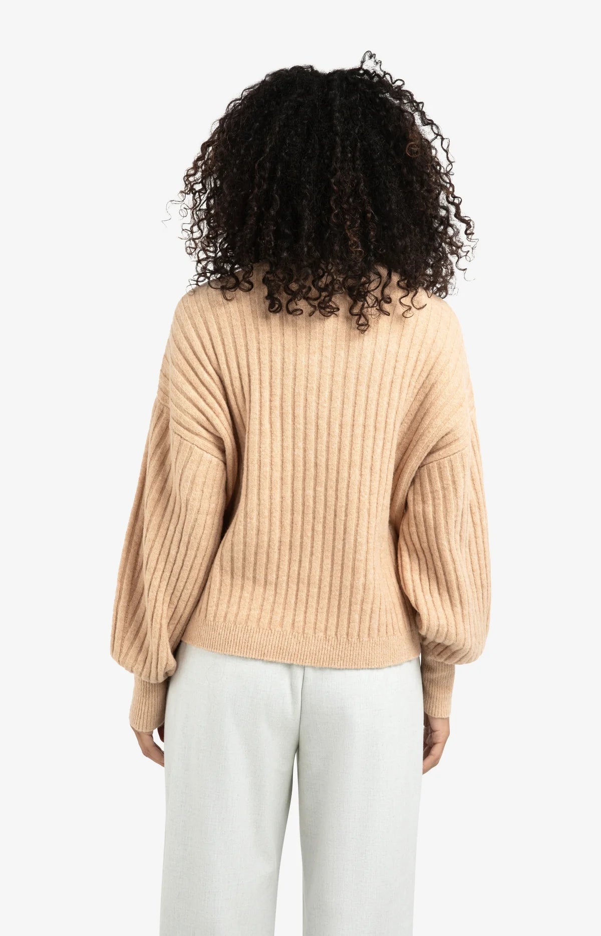 Gerippter Pullover mit Rundhalsausschnitt und langen Ärmeln, YAYA